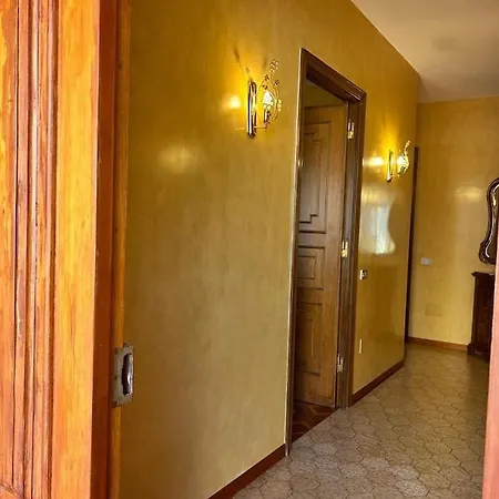House Nardina Lejlighed