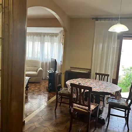 Lejlighed House Nardina